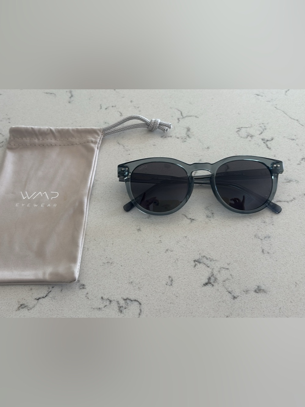 Women’s Blue/Gray Round Sunglasses